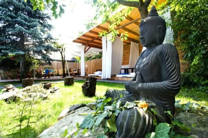 Buddha Residence شوبرون المظهر الخارجي الصورة